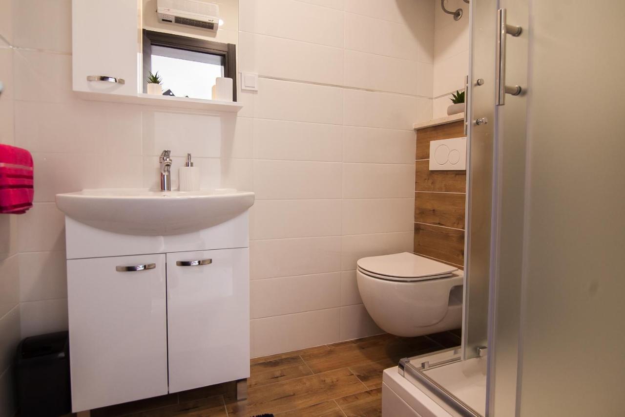 Family Apartments Brach Bol Luaran gambar