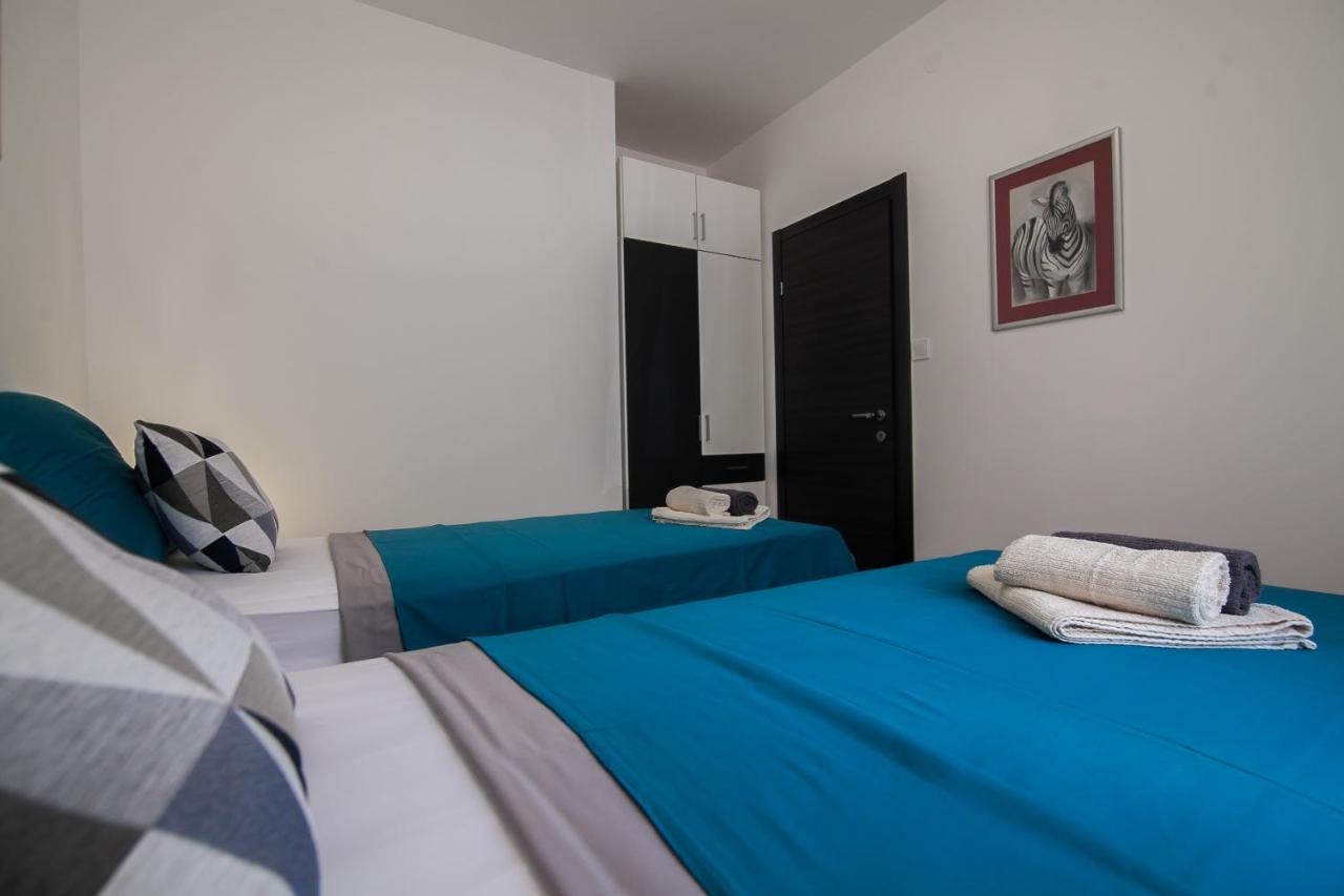 Family Apartments Brach Bol Luaran gambar