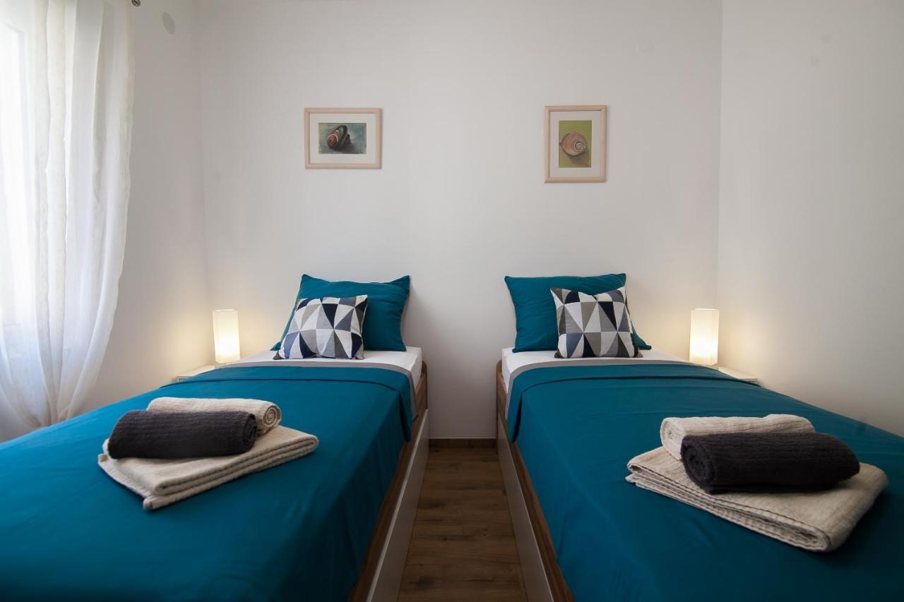 Family Apartments Brach Bol Luaran gambar